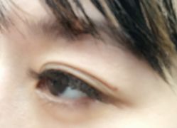-睫乐园•睫公馆•美睫美甲沙龙