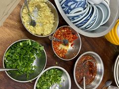 -孖妹上肉饺子馆