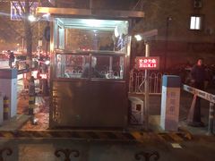 -寰岛博雅大酒店·停车场