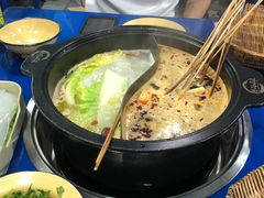 -马路边边·成都串串(翠柏路店)
