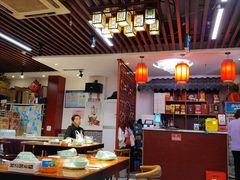 -满堂春特色餐馆