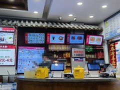 -桥香园云南过桥米线(金马碧鸡店)