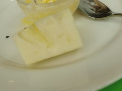 -两咖啡自助餐厅(静安香格里拉酒店)