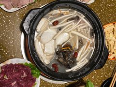 -阿西土陶牦牛汤锅