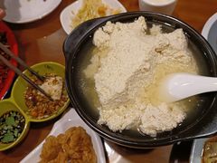 -重庆石磨豆花庄(乔庄店)