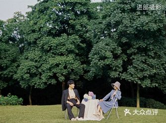 大家相处的很融洽，团队很敬业