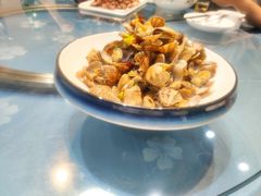 -乔家小院•本地小海鲜•非遗驴肉(万年泉路店)