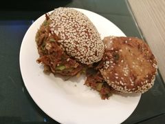 -护国寺小吃(机场店)