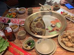 -小龙坎火锅(湖滨银泰in77店)