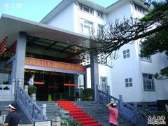 酒店门口-黄山白云宾馆