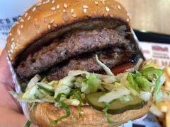 -The Habit Burger Grill 哈比特汉堡(复兴soho店)