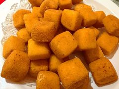 招牌八味豆腐-肥仔文澳门猪骨煲(南京西路店)