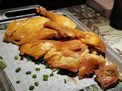 -西湖书堤(平湖八佰伴店)