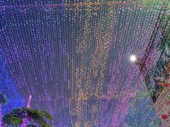 -泰龙城小吃街