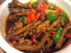 招牌烧鸡脚-小辉哥大排档(船山路总店)