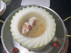 -得意咚瓜·顺德鱼生·冬瓜火锅(深圳首店)