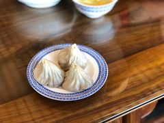 -笑来喜馄饨小笼工坊店(湖滨街店)