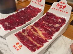 -牛三斤潮汕鲜牛肉火锅(昌发展万科店)