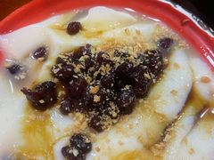 红豆布丁-爆炸头阿姨小四川正宗川味小吃(无任何分店)