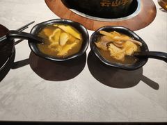 -芸山季·云南山珍菌火锅(人民广场来福士店)