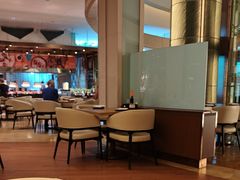 -怡咖啡海鲜自助餐厅(浦东香格里拉店)