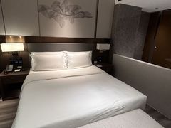 -乔治莫兰迪酒店(济南解放路山东大学店)