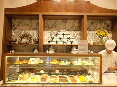 面包甜点陈列柜-WHEAT&BAKER-麥(凯德来福士店)