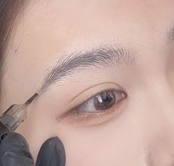 -韩美绣·骨相纹眉·洗眉美瞳线