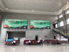 候车大厅-郑州西站