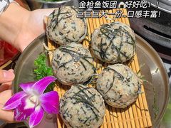 -围炉肉舍•炭烤活鳗•丹东海鲜烤肉(步行街店)