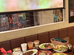-mordew加州日记西餐&小酒馆(新天地店)