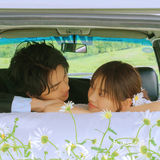 几束小雏菊就能拍出🌻日系电影感婚纱照