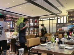 -渔语鱼新川菜Bistro(万象天地店)