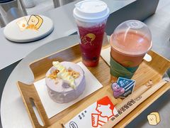 暴芋泥蛋糕-喜茶(深圳欢乐海岸LAB店)