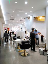 -Kraemer Paris  苏豪路易士·嘉玛发廊