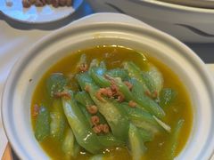 -八府香鸭·啫啫煲(华山路店)