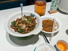 -绿草地·湘菜(7mall店)