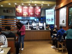 -The Habit Burger Grill 哈比特汉堡(爱琴海店)