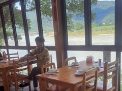-红灯笼姥姥饭店·江景餐厅