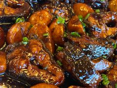 独蒜焖烧江鳗鱼-老吉堂上海本帮菜(望京万象汇店)