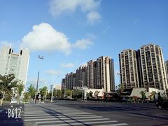-易生活购物公园