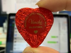 -VENCHI 闻绮(北京国贸商城店)