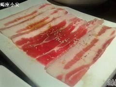 三条五花肉-金柚子韩国烤肉(威宁路店)
