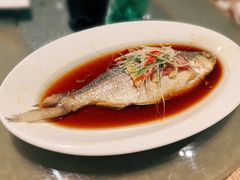 鸡油红汤蒸鲥鱼-喜来登由由大酒店九州膳坊中餐厅