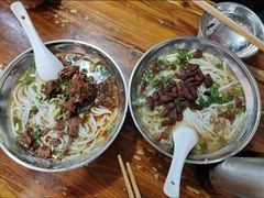 -花溪牛肉粉(八鸽岩店)