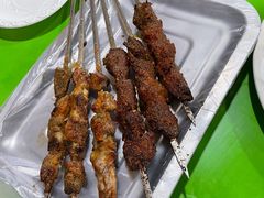 -布尔津河堤夜市