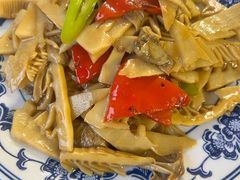 -天天向上素食餐厅(五台山店)