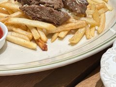 -玛格萝妮比萨屋(四平店)
