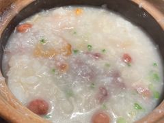 -新大咀港式茶餐厅(宝山万达店)