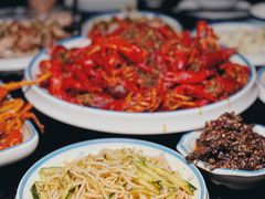 金牌凉面-三妹小龙虾·黄油蟹(华侨城总店)